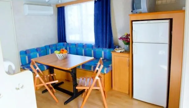 *** Aldeamento Turístico Mobile Homes Camping Biograd Biograd Na Moru Croácia