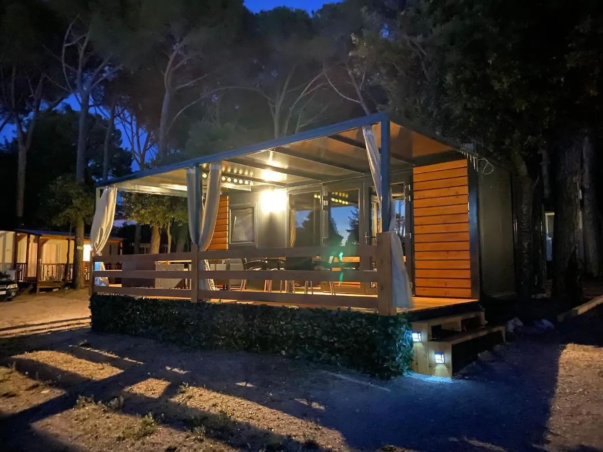 Kompleks wypoczynkowy Mobile Homes Camping Biograd Biograd Na Moru