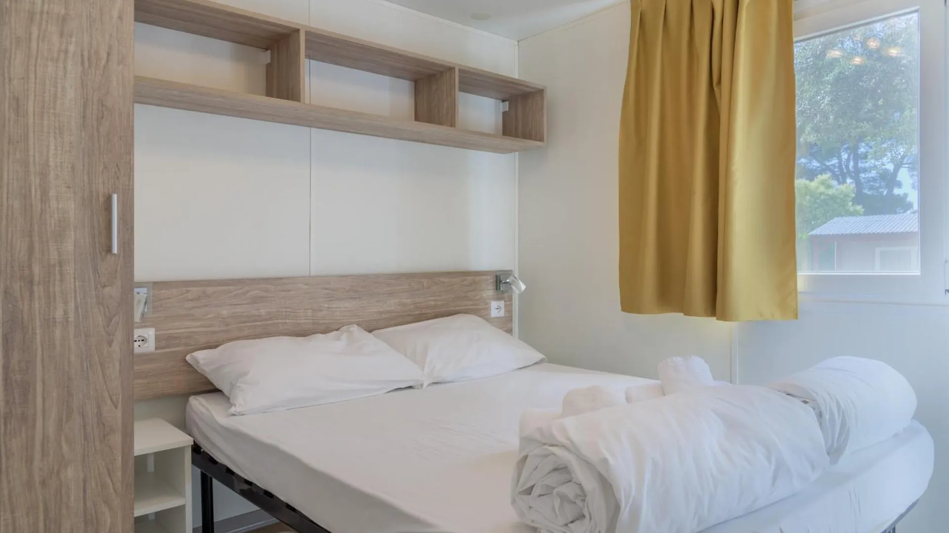*** Aldeamento Turístico Mobile Homes Camping Biograd Biograd Na Moru Croácia