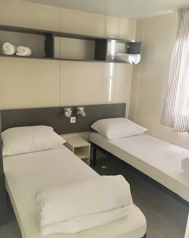 Mobile Homes Camping Biograd Biograd Na Moru 3*,
