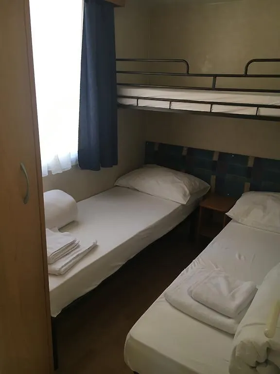 Mobile Homes Camping Biograd Biograd Na Moru Croácia