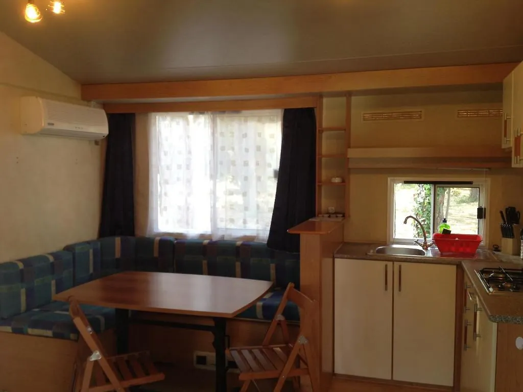 Mobile Homes Camping Biograd Biograd Na Moru 3*,  Croácia
